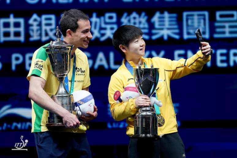 Calderano se tornou o primeiro atleta não europeu ou asiático a conquistar a Copa do Mundo do Tênis de Mesa.