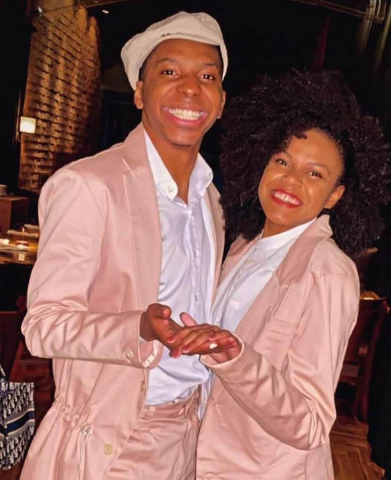 Lucas Penteado &eacute; casado com a atriz e dan&ccedil;arina Nayara -