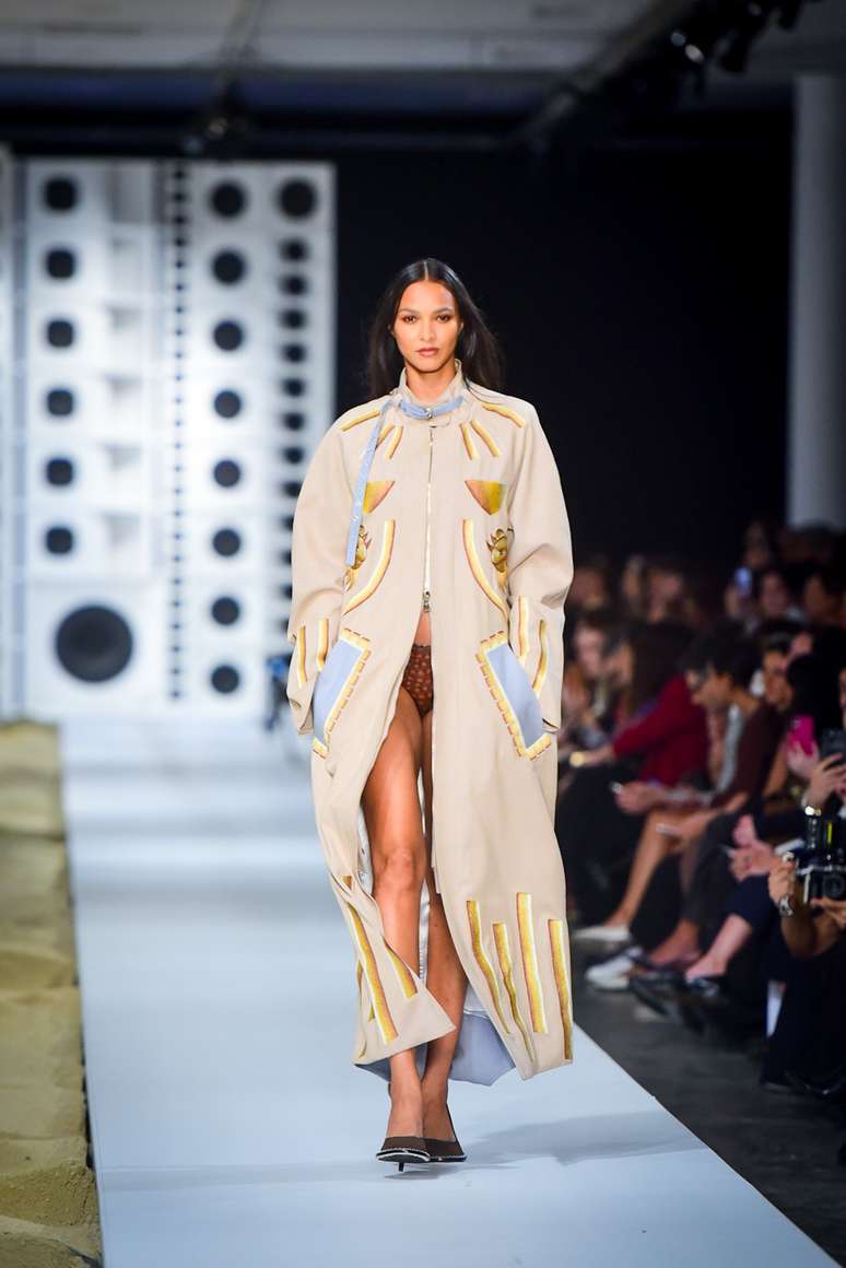 Lais Ribeiro 