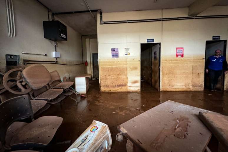 Enchente deixou um rastro de destrui&ccedil;&atilde;o e mortes. As marcas ficaram n&atilde;o s&oacute; nas estruturas, mas na mem&oacute;ria dos ga&uacute;chos.