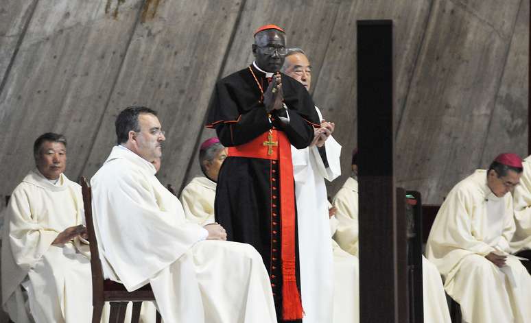 Guineense Robert Sarah é um dos candidatos a papa da linha mais conservadora