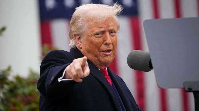 Trump durante anúncio de apresentação das tarifas sobre importações