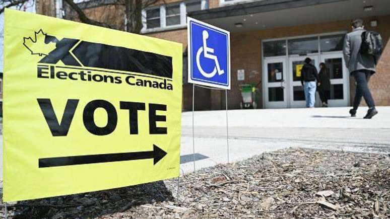 Eleições canadenses estão marcadas para segunda-feira, 28 de abril