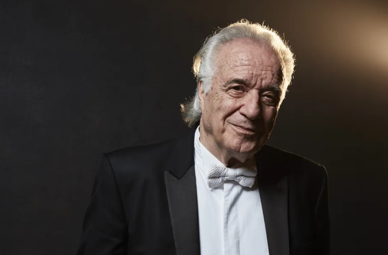 Maestro João Carlos Martins