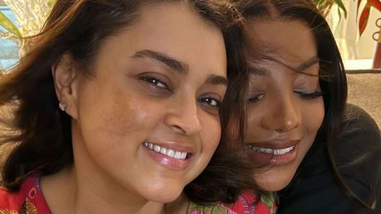 Em tratamento contra o câncer, Preta Gil recebe surpresa de Ludmilla: 'Força'