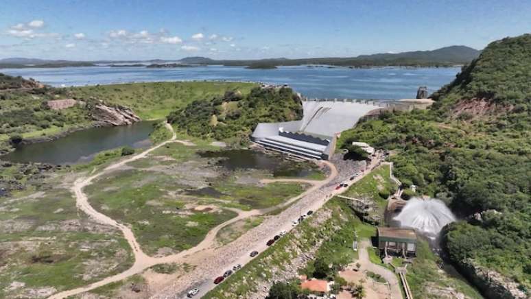 Açude Orós, segundo maior do Ceará, volta a encher após 14 anos