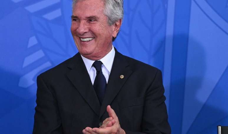 Poucos lembram, mas ex-presidente Fernando Collor, hoje preso, conseguiu na Justiça exibição de novela, sátira de sua vida.