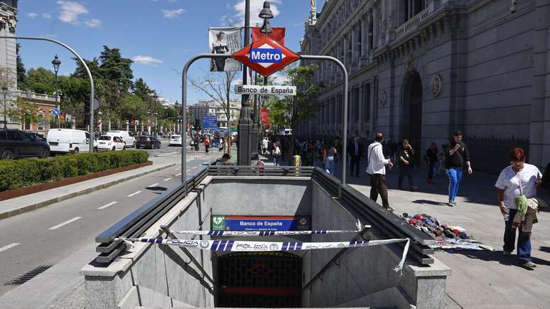Esta&ccedil;&atilde;o de metr&ocirc; fechada em Madri nesta segunda-feira