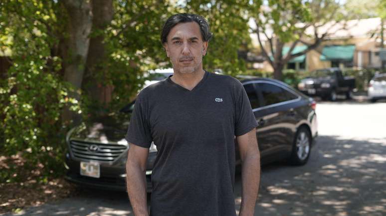 Caio Minniti diz que trabalho de motorista de Uber est&aacute; bastante sujeito a oscila&ccedil;&otilde;es da economia.