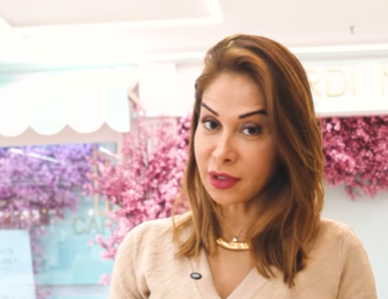 Maíra Cardi