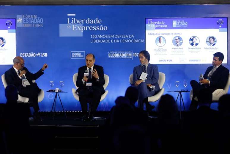 Painel sobre liberdade de expressão no Fórum do Estadão realizado em Brasília