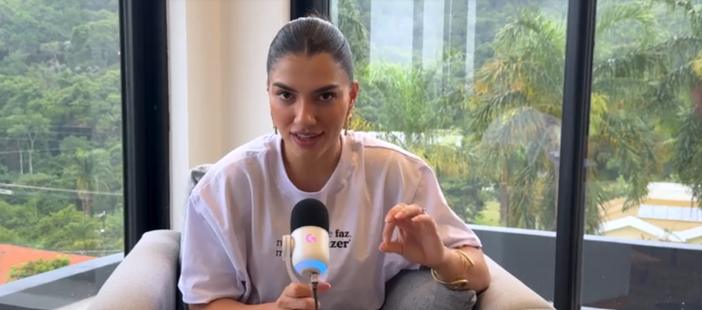 Letícia Vaz, em episódio do LV Talks