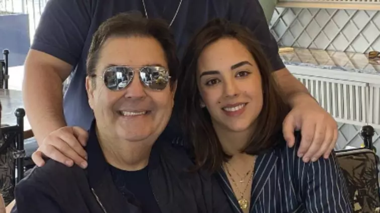 Filha de Faustão lança carreira musical e desabafa sobre saúde do pai: 'Muito desafiador'