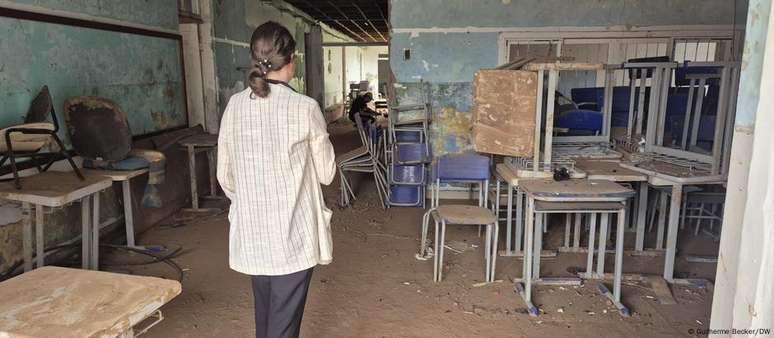 As enchentes de 2024 no Rio Grande do Sul atingiram 600 escolas ao redor do estado, das quais oito continuavam fechadas um ano depois