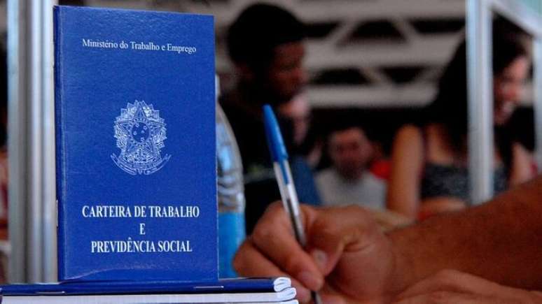 Saldo do Caged já é positivo em 654.503 vagas no acumulado dos três primeiros meses de 2025
