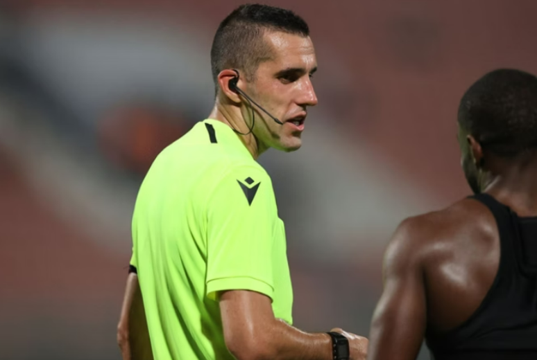 El significado del abogado produjo la rebelión del jugador de Sloboda