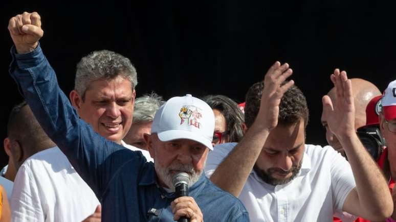 O presidente Lula em ato do 1º de Maio no estádio do Corinthians, em 2024