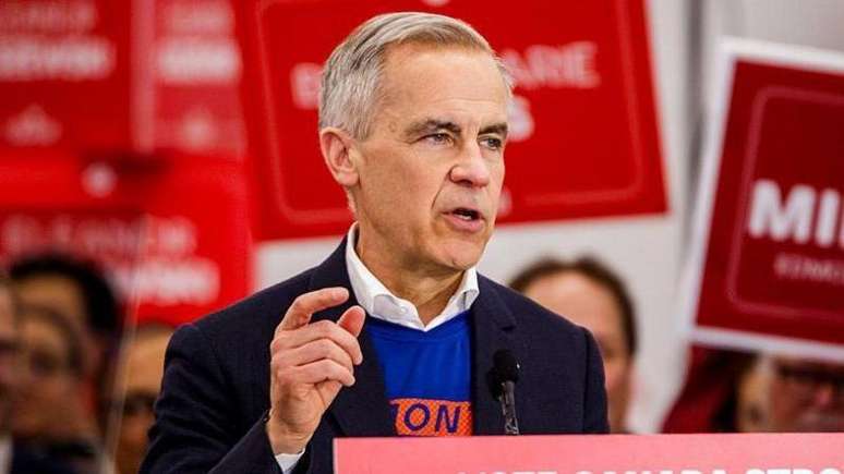 O primeiro-ministro canadense afirmou que só visitará Washington quando houver "uma discussão séria" que respeite a soberania do Canadá.