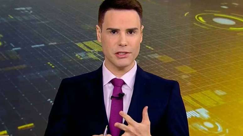 Everything is ready! Luiz Bacchi is close to taking a contract with SBT, says a journalist