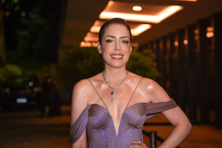 Fabiana Justus wears a look similar to Sabrina’s mother -in -Law to the wedding Fabiana Justus wears a look similar to Sabrina’s mother -in -Law to the wedding