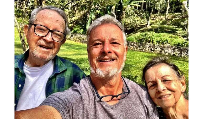 Marcello Novaes regrets his father’s death and makes an exciting tribute; Famous support messages send to the actor