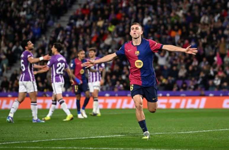 Denis Doyle/Getty Images - Legenda: Fermín faz o gol da vitória do Barcelona