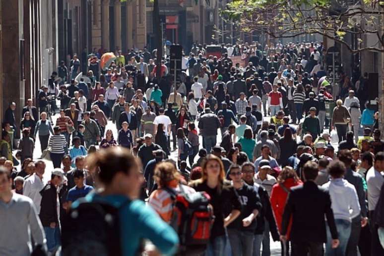Employment grows, but the country follows without a clear course Employment grows, but the country follows without a clear course