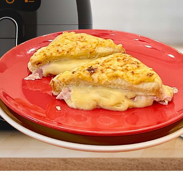 Croque Monsieur at Airfryer - Gratin French Hot Mixed