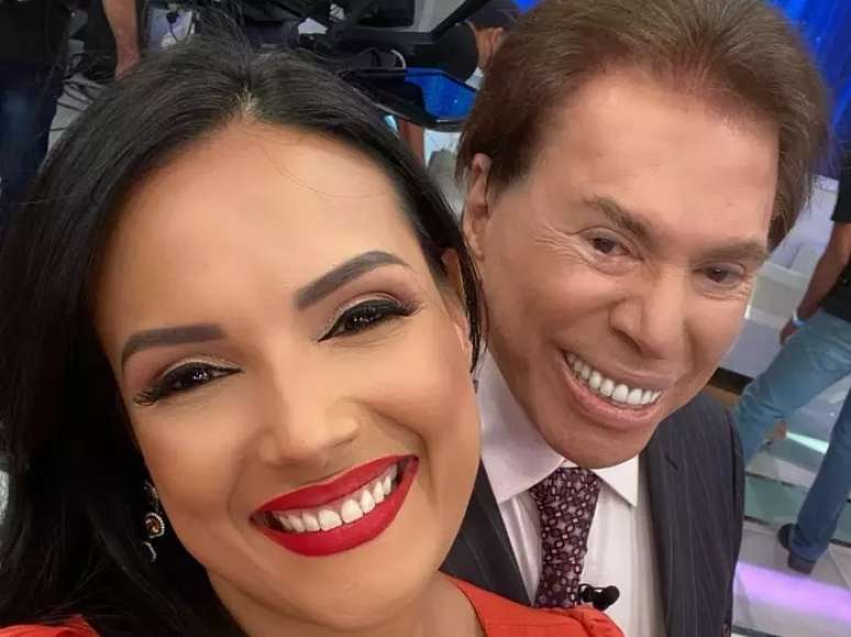 A apresentadora com Silvio Santos: "Pessoas me encontram na rua e falam assim: ‘que raiva o que eles fizeram com você'"