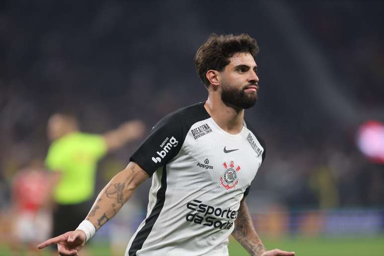 Yuri Alberto fez três gols contra o Internacional