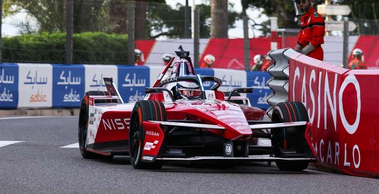 Oliver Rowland vence a primeira corrida em Monaco e fica mais tranquilo na liderança da Fórmula E