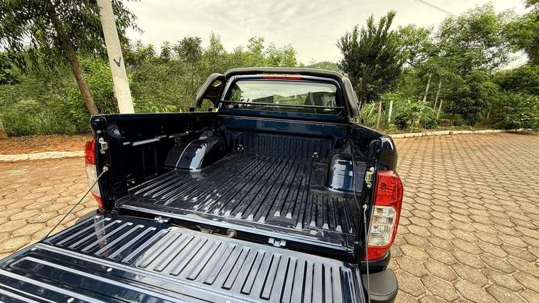 Nissan Frontier Attack