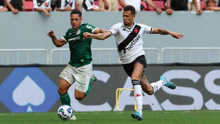 Vitor Roque Marca and Palmeiras beat Vasco in Brasilia Vitor Roque Marca and Palmeiras beat Vasco in Brasilia