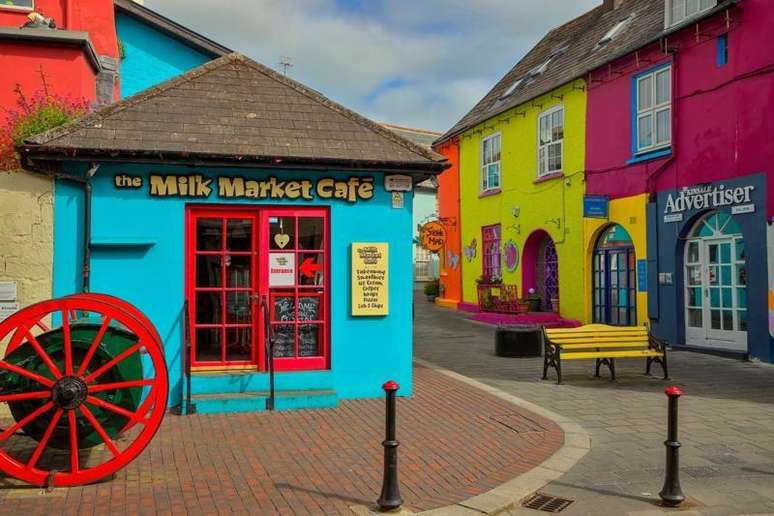 Kinsale, na Irlanda, parece uma cidade cenográfica