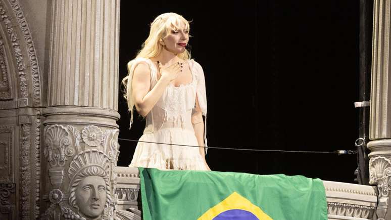 Lady Gaga declares her love in Brazil and makes the world of witnesses Lady Gaga declares her love in Brazil and makes the world of witnesses