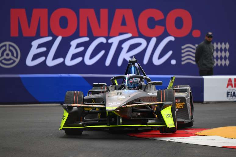 Dan Ticktum estaba haciendo un buen fin de semana en Mónaco