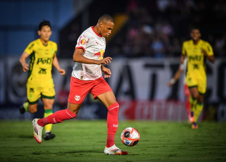 Vinicinho, jogador do Red Bull Bragantino. 