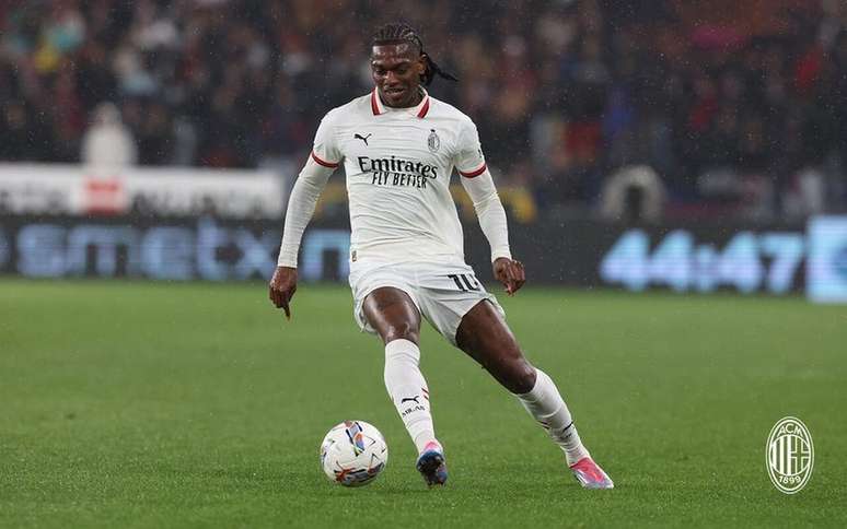 Rafael Leão anotó uno de los goles de Milán en un partido -