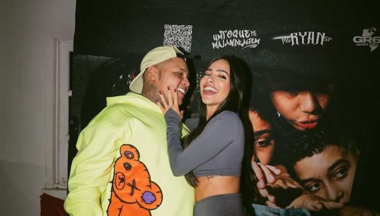 Giovanna Roque e MC Ryan SP anunciam o fim do relacionamento.