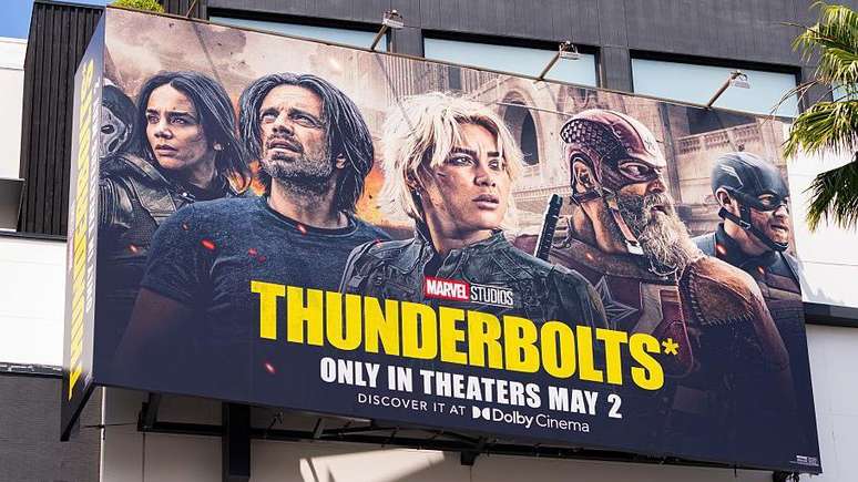 Tá Thunderbolts Marvel's* ag barr Oifig Bosca na Stát Aontaithe faoi láthair Tá Thunderbolts Marvel's* ag barr Oifig Bosca na Stát Aontaithe faoi láthair