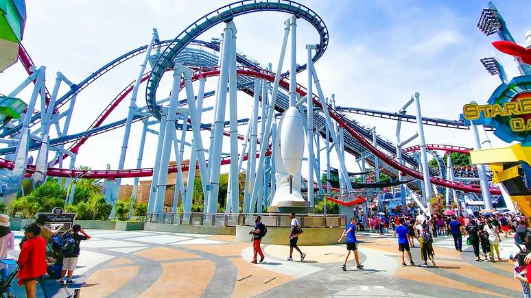 Tragédia! Jovem de 19 anos morre após acidente em parque de diversões no Rio