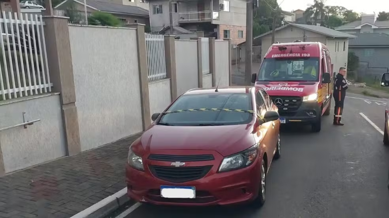 Madrasta de crian&ccedil;a morta ao ser esquecida em carro por 10h &eacute; indiciada