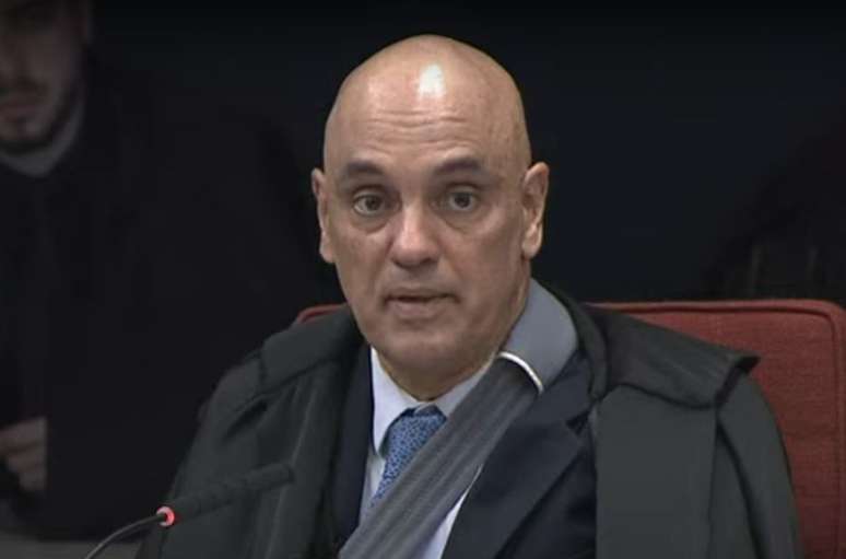 O ministro Alexandre de Moraes é relator da PET 12.000, que apura denúncia de tentativa de golpe de Estado