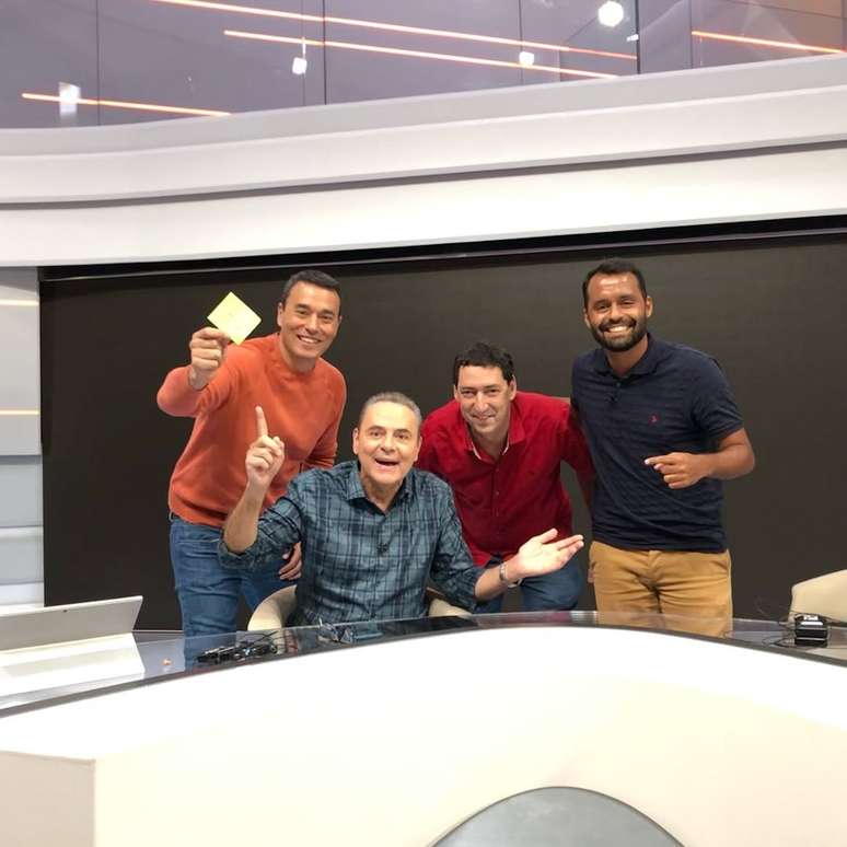 El anunciante Conrado Santana fue expulsado de Globo