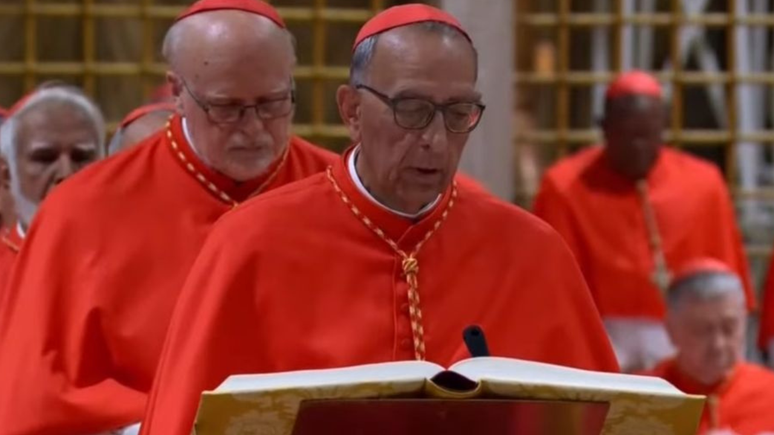 Antes do Conclave, votação para eleger o sucessor do Papa Francisco, os cardeais fazem um juramento de confidencialidade