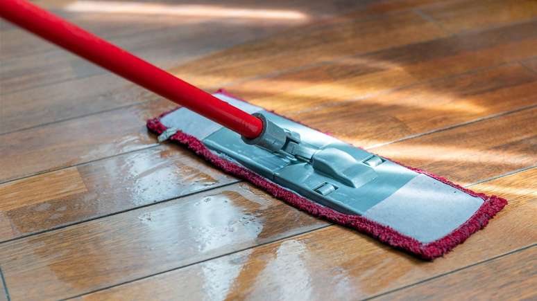 How to clean the floor? See suggestions for each material