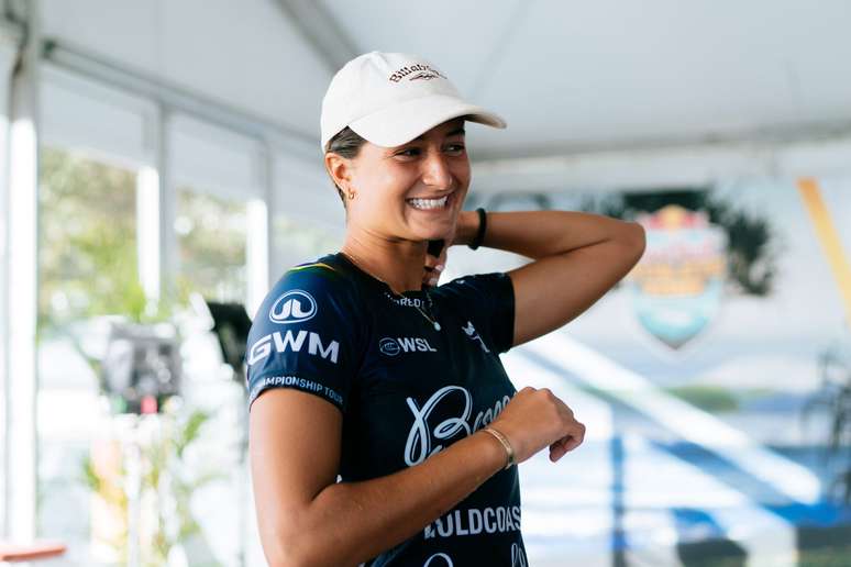 Luana Silva vence e avan&ccedil;a na WSL. 