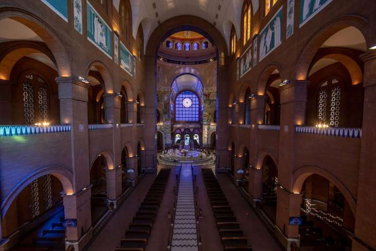 Confedera&ccedil;&atilde;o Nacional dos Bispos do Brasil (CNBB) n&atilde;o respondeu sobre os valores que a Igreja Cat&oacute;lica arrecada com o laud&ecirc;mio no pa&iacute;s.