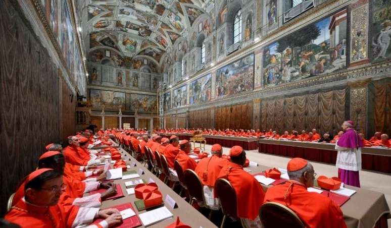 1º dia de conclave