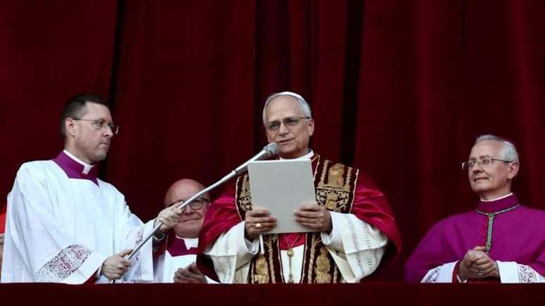 Le&atilde;o 14 fez primeiro discurso diante de uma multid&atilde;o em festa